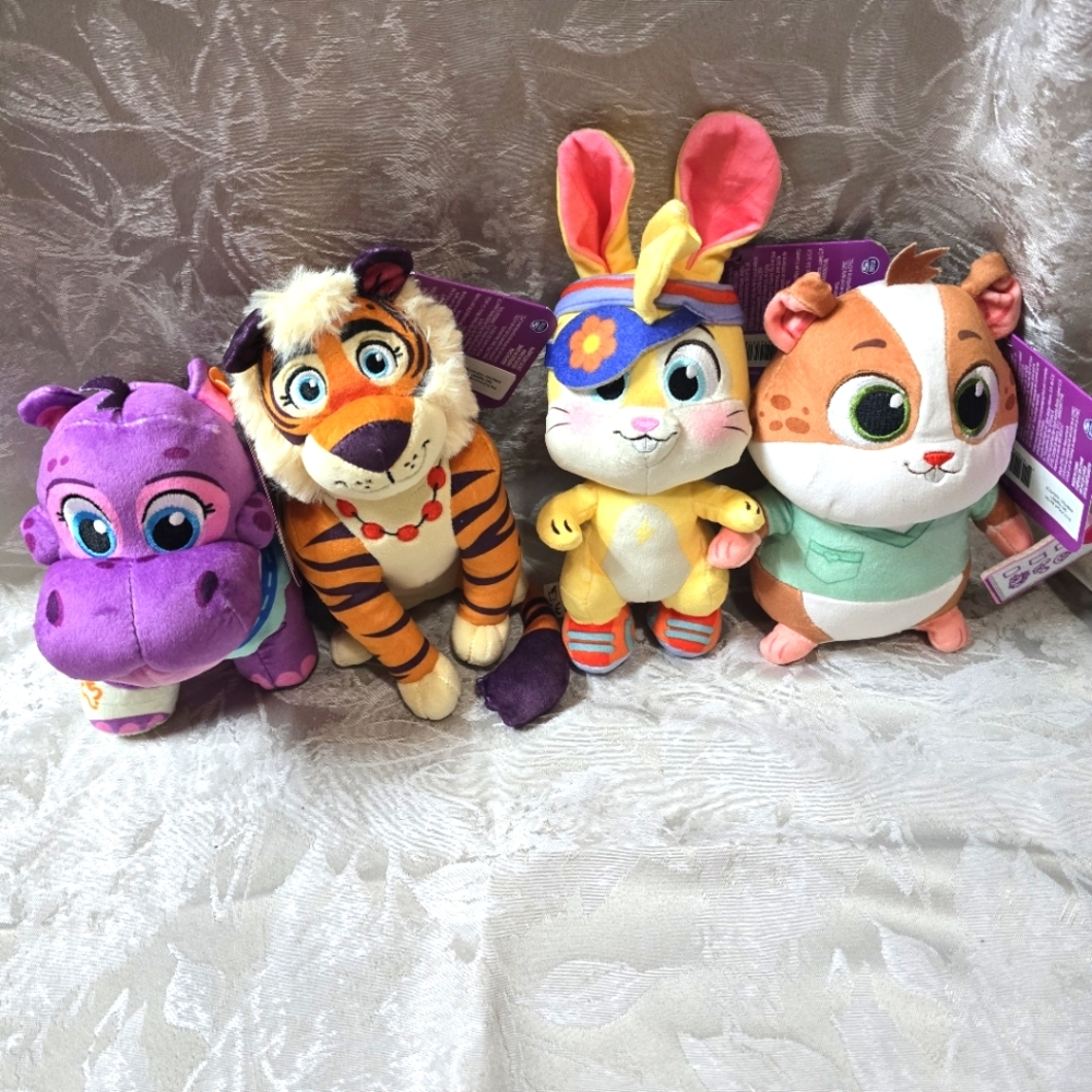 Vida The Vet- 4pc Stuffed Animal Set Juno Koa Zigzag Popcorn Plush Toys Kidscore